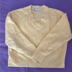 Zara Women's V-Neck Sweater in bright Yellow